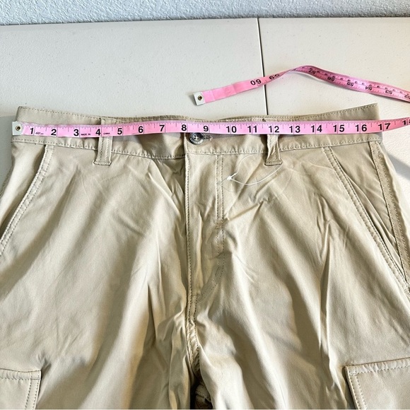 Eddie Bauer Travex Cargo Shorts Travel Men's Size 34 Khaki Cotton Hiking NWOT - Picture 5 of 7